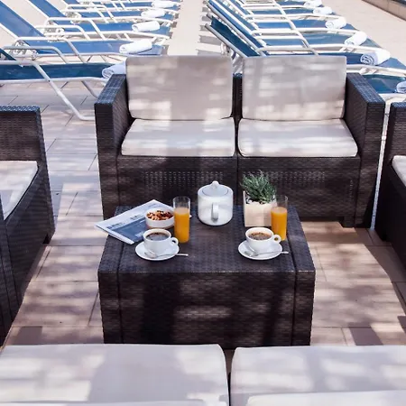 By Alexandra 3* St. Julian's