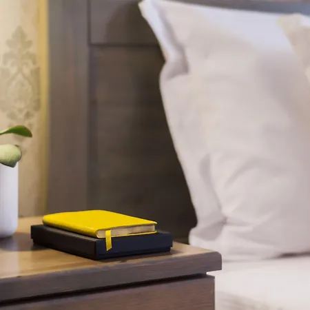 By Alexandra Hotel 3*