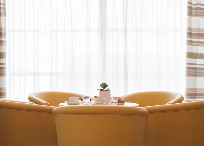 Hotel By Alexandra Saint Julian's